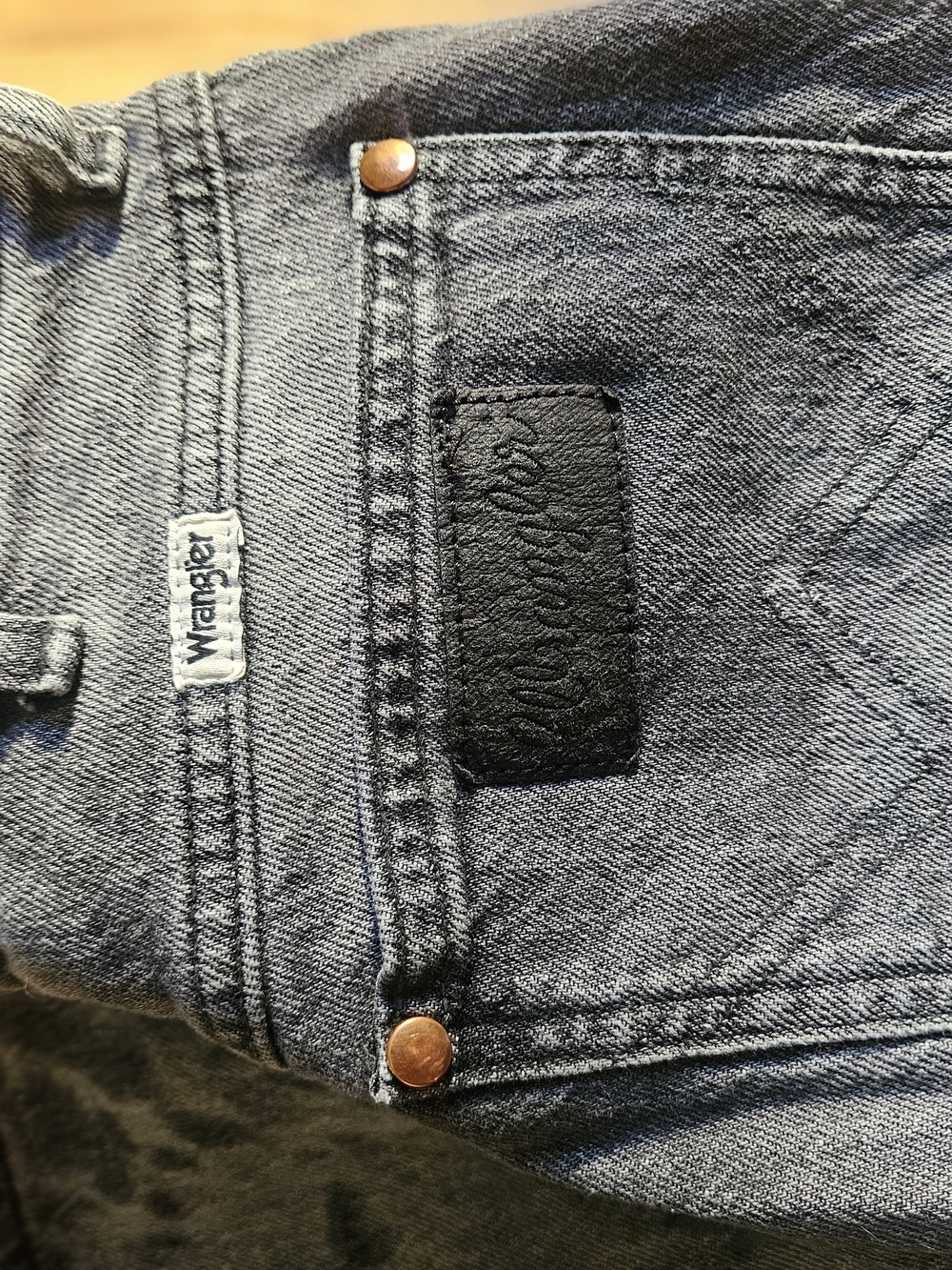 Wrangler Women's Wide Leg Jeans - Picture 2 of 3